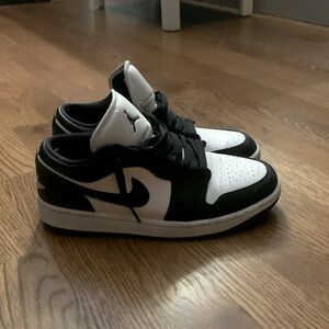 Black and White Jordan 1 lows
